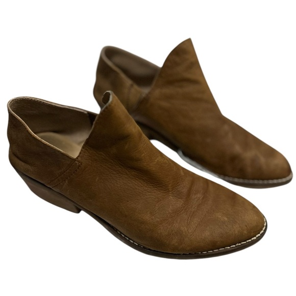 Lucky Brand Shoes - Lucky Brand Real Leather Fausst Shoes booties Sz 7.5